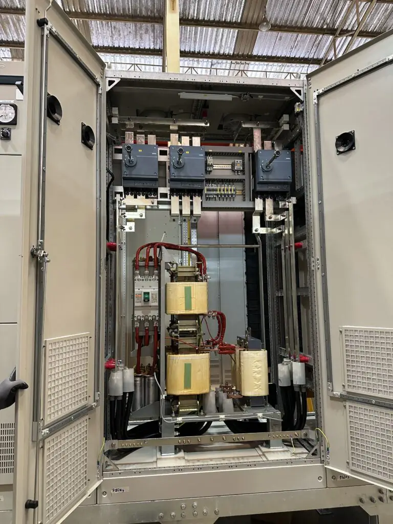 8C016DA6-E51C-4DCD-BE29-8954B24911AA-min